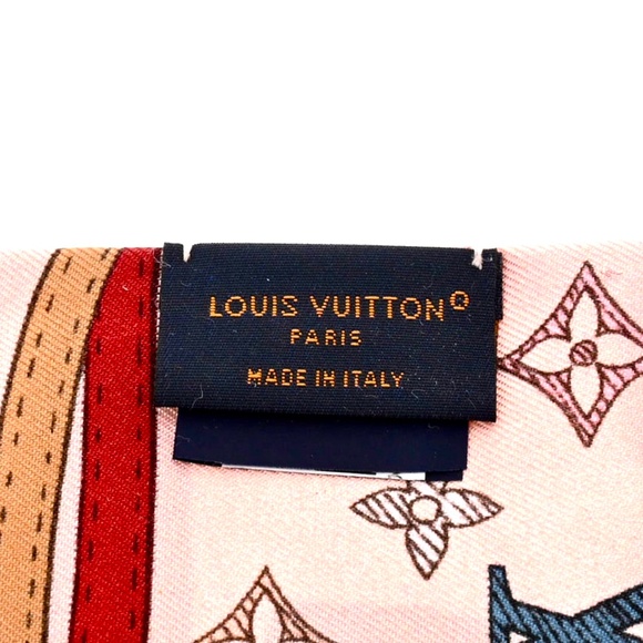 Louis Vuitton Red and Pink Scarf - Picture 8 of 9